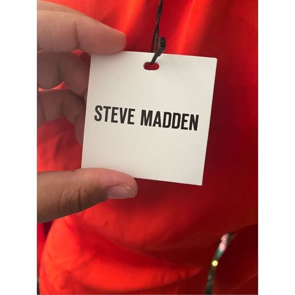 STEVE MADDEN RED BUTTON DOWN DRESS SHIRT - Picture 5 of 5